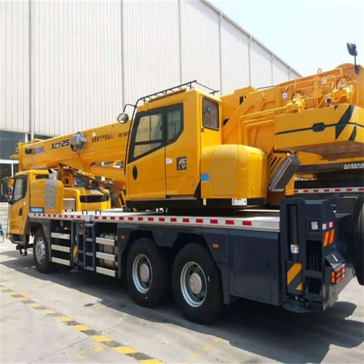 冕宁离这最近出租吊车电话